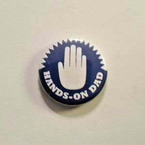 WRY BABY Parent Mommy HANDS ON DAD Pinback Button CLEVER Humor Collectable L@@k